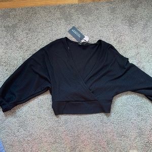Black long sleeve shirt small never worn with tags